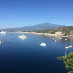 Panoramic Bay View Ταορμίνα