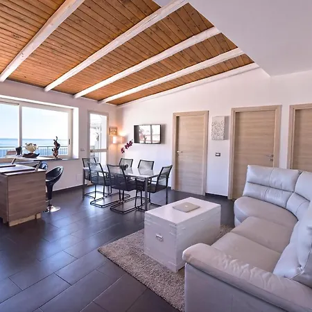 Panoramic Bay View Taormina